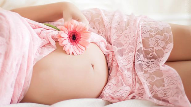 Чому так важливо пити воду під час вагітності