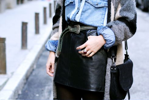 135990denim_shirt_vintage-leather_skirt-iskoa_hat-street_style-outfit-19.jpeg (29.45 Kb)