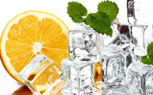 Косметический лед для лица: 4 ледяных рецепта!