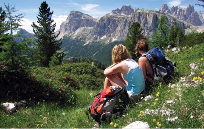 Чому варто відпочити в горах влітку?