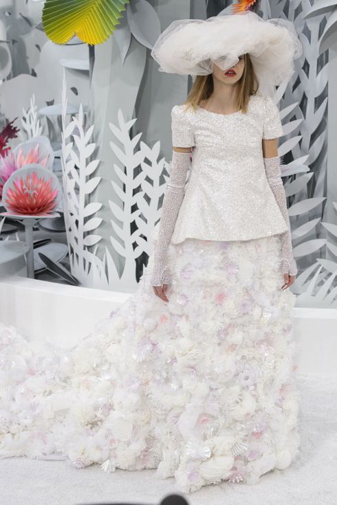 chanel-haute-couture-spring-2015-645x968.jpg (.25 Kb)