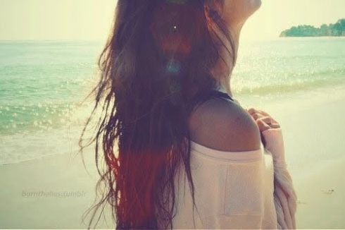 girl-long-hair-ocean-photography-favim_com-8976.jpg (20. Kb)