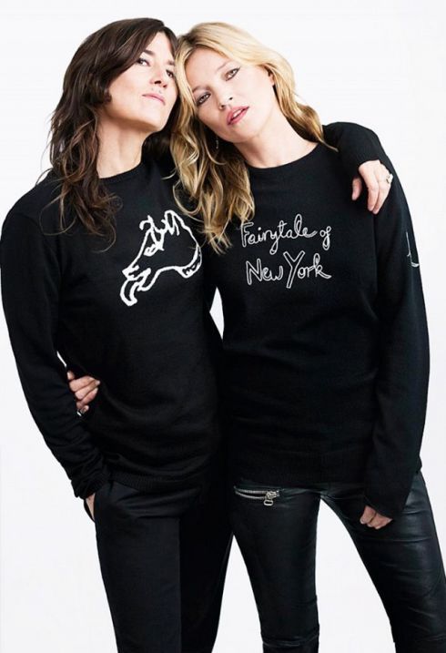 kate-moss-co-design-charity-christmas-jumpers-17272_640x0c.jpg (42.65 Kb)