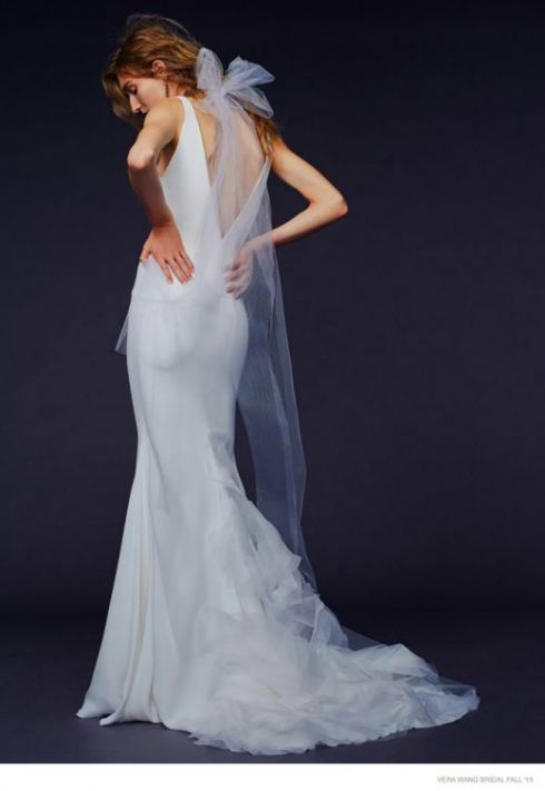 vera-wang-bridal-2015-fall-dresses05.jpg (24.36 Kb)